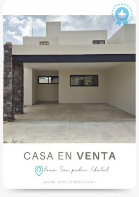 Casa en Venta en Gran San Pedro Cholul con habitacion en planta baja y alberca